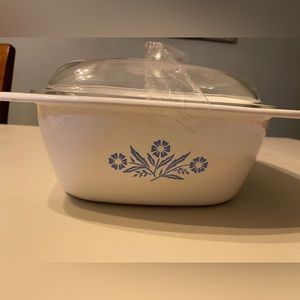 Vintage 70s CorningWare Cornflower Blue 4 Quart Dutch Oven w/ Lid P-34-B